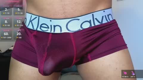 Snapshot of jordylatin202 chatting on 02-04-25, 11:27 DAVID online show from 02-04-25, 11:27