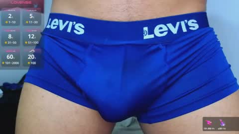 Snapshot of jordylatin202 chatting on 02-14-25, 11:09 DAVID online show from 02-14-25, 11:09