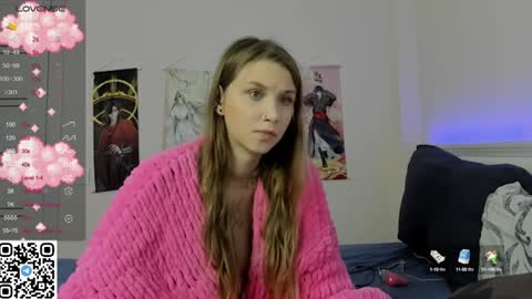 Snapshot of jorroger chatting on 12-08-24, 12:40 Mila online show from 12-08-24, 12:40