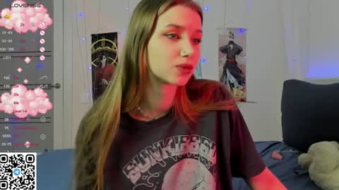 Snapshot of jorroger chatting on 02-05-25, 11:06 Mila online show from 02-05-25, 11:06