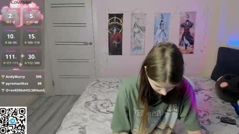Snapshot of jorroger chatting on 09-23-25, 11:41 Mila online show from 09-23-25, 11:41