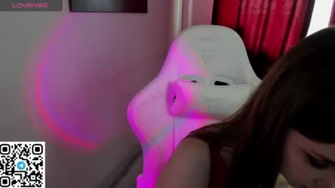 Snapshot of jorroger chatting on 08-03-26, 06:23 Mila online show from 08-03-26, 06:23