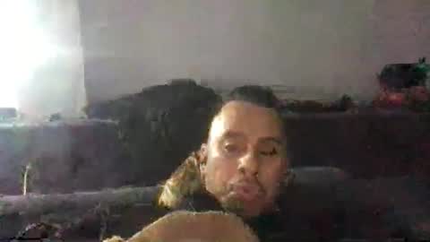 Snapshot of jose1234563 chatting on 12-17-25, 01:00 jose1234563 online show from 12-17-25, 01:00