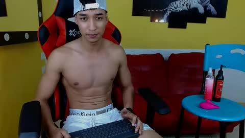 Snapshot of jose_sexycumm chatting on 01-20-25, 08:18 jose_sexycumm online show from 01-20-25, 08:18