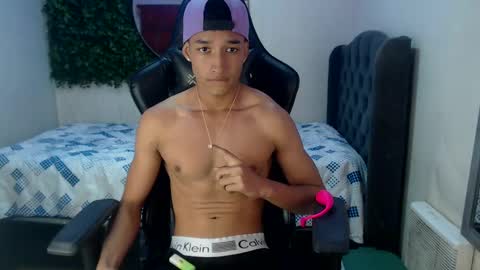 Snapshot of jose_sexycumm chatting on 01-29-25, 10:11 jose_sexycumm online show from 01-29-25, 10:11