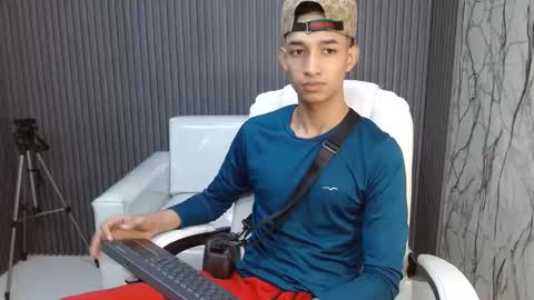 Snapshot of jose_sexycumm chatting on 09-08-25, 07:13 jose_sexycumm online show from 09-08-25, 07:13