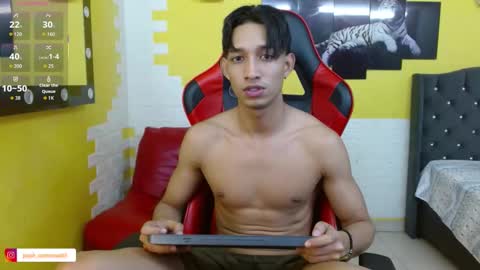 Snapshot of jose_sexycumm chatting on 11-19-25, 07:36 jose_sexycumm online show from 11-19-25, 07:36