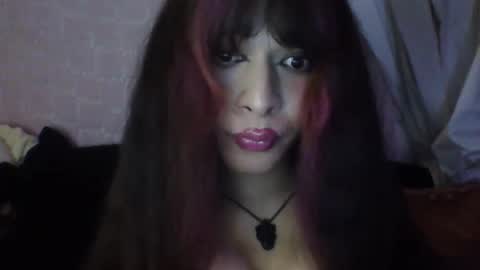 Josefa Lasumi  online show from 06-05-26, 09:37