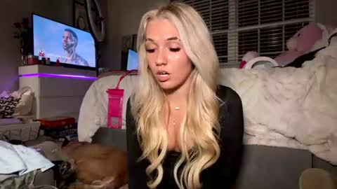 joselinehickss online show from 08-04-26, 05:32