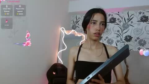 Snapshot of joselyn_tay chatting on 12-20-25, 11:50 Joselyn online show from 12-20-25, 11:50