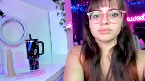 Sofia Garcia online show from 09-22-25, 12:56