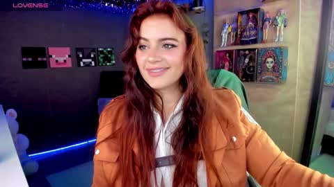 Sofia Garcia online show from 10-30-25, 08:09