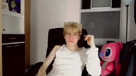 joseon_cute online show from 04-30-26, 01:12