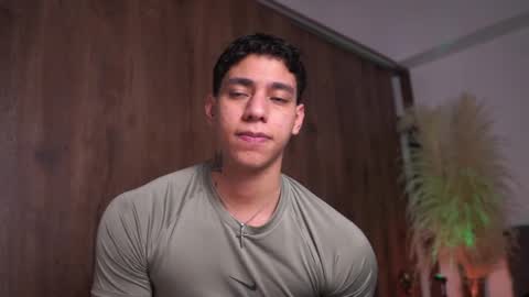 Josep online show from 04-15-26, 01:23