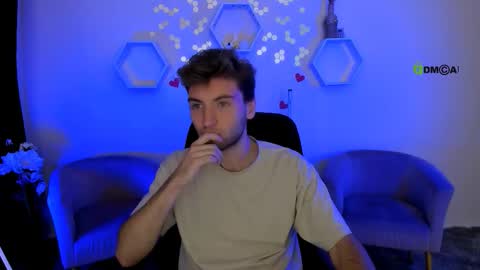 joseph_bear_ online show from 09-28-25, 08:31