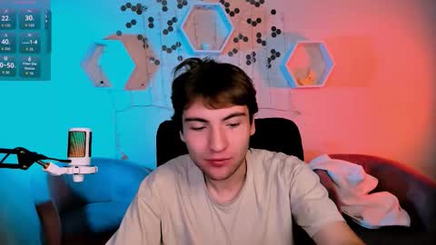 joseph_bear_ online show from 11-16-25, 07:52