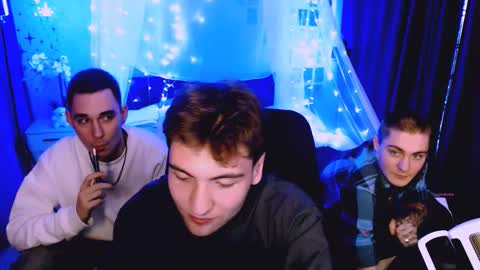 joseph_bear_ online show from 12-03-25, 08:29