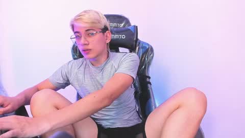 JOSEPH BROWN online show from 01-03-25, 03:33