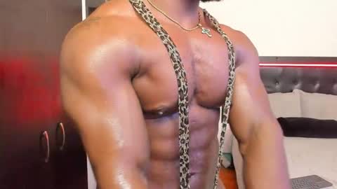 Snapshot of joseph_palacios chatting on 02-06-26, 01:32 joseph palacios online show from 02-06-26, 01:32