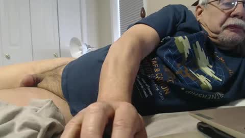 Snapshot of josephgr2021 chatting on 02-17-25, 04:04 josephgr2021 online show from 02-17-25, 04:04