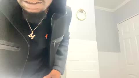 Snapshot of josephlongwat29 chatting on 10-11-25, 03:21 josephlongwat29 online show from 10-11-25, 03:21