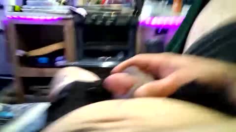 josephvilla1018 online show from 11-02-25, 12:29