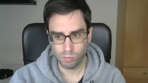 Snapshot of josevd chatting on 12-20-24, 10:27 Jose online show from 12-20-24, 10:27