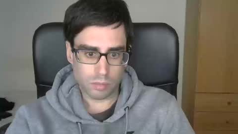 Snapshot of josevd chatting on 01-20-25, 02:57 Jose online show from 01-20-25, 02:57