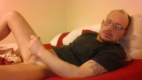 Snapshot of josh4824 chatting on 01-16-25, 04:17 josh4824 online show from 01-16-25, 04:17