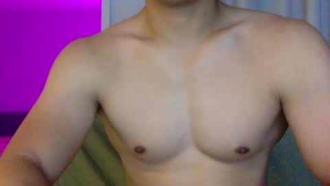 joshasian0713 online show from 10-22-25, 11:10