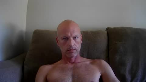 Snapshot of joshking2017 chatting on 05-31-26, 06:04 joshking2017 online show from 05-31-26, 06:04