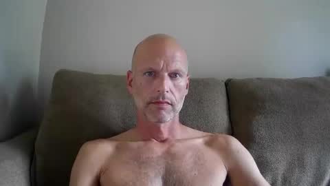 Snapshot of joshking2017 chatting on 06-16-26, 07:38 joshking2017 online show from 06-16-26, 07:38