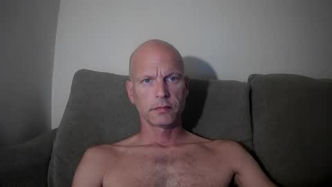 Snapshot of joshking2017 chatting on 06-20-26, 09:23 joshking2017 online show from 06-20-26, 09:23
