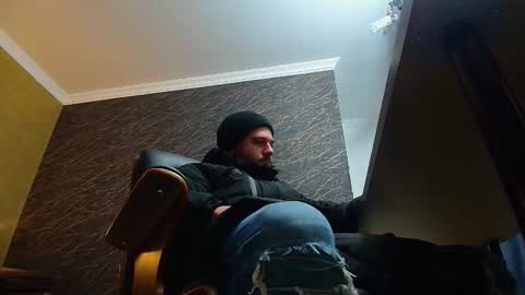 JoshKnight online show from 11-29-25, 05:54