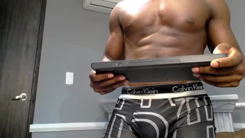 Snapshot of joshloganx chatting on 12-05-24, 04:55 joshloganx online show from 12-05-24, 04:55