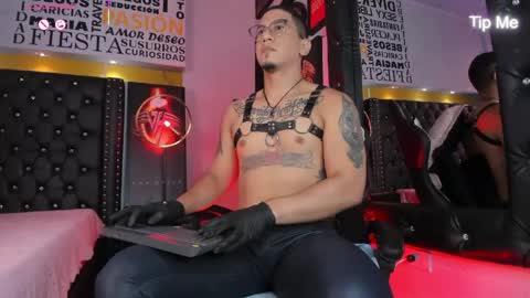 joshmiller___ online show from 05-26-26, 06:48