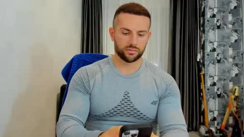 joshuamuscle69 online show from 02-03-25, 12:47