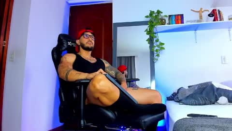 Snapshot of jotaceliz chatting on 04-13-26, 11:37 Jota online show from 04-13-26, 11:37