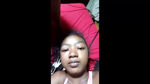 Snapshot of joticia chatting on 12-17-25, 09:26 joticia online show from 12-17-25, 09:26