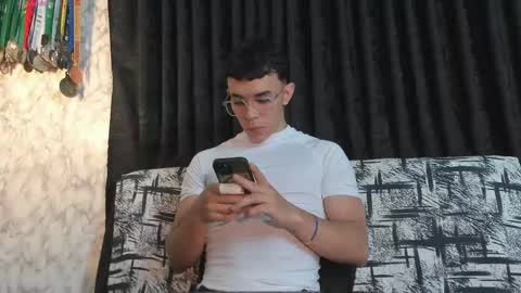 Im Jouliano online show from 03-07-25, 04:35