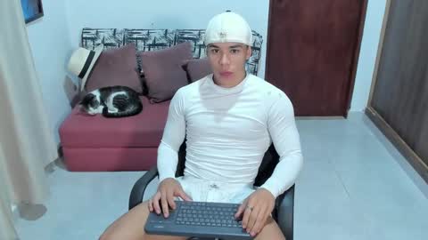 Im Jouliano online show from 09-18-25, 12:12