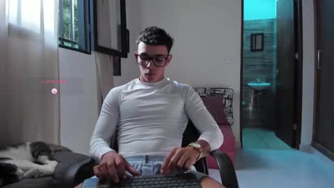 Im Jouliano online show from 10-02-25, 08:49