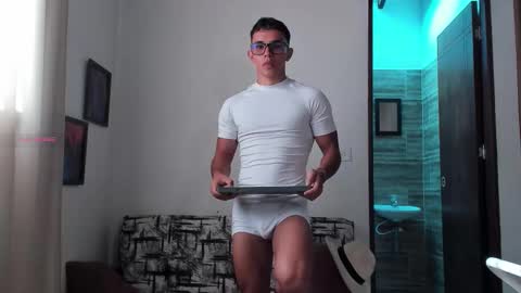 Im Jouliano online show from 10-09-25, 08:40