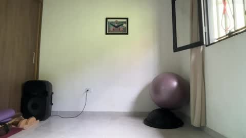 Im Jouliano online show from 05-22-26, 03:06