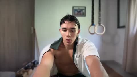 Im Jouliano online show from 07-13-26, 03:04