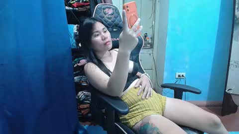 Snapshot of jove_thefoxgirl chatting on 05-16-26, 10:36 lyn online show from 05-16-26, 10:36