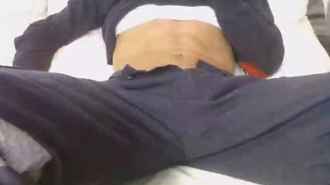 Snapshot of jovenduro84 chatting on 11-20-25, 08:03 jovenduro84 online show from 11-20-25, 08:03