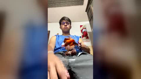 Snapshot of jovenlindo2002 chatting on 04-08-26, 01:00 Fran online show from 04-08-26, 01:00