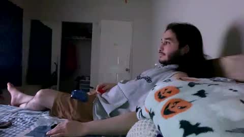 Joy3100 online show from 10-25-25, 07:16