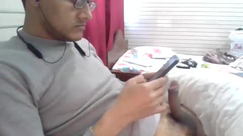 Snapshot of joybook8 chatting on 01-22-25, 09:24 joybook8 online show from 01-22-25, 09:24